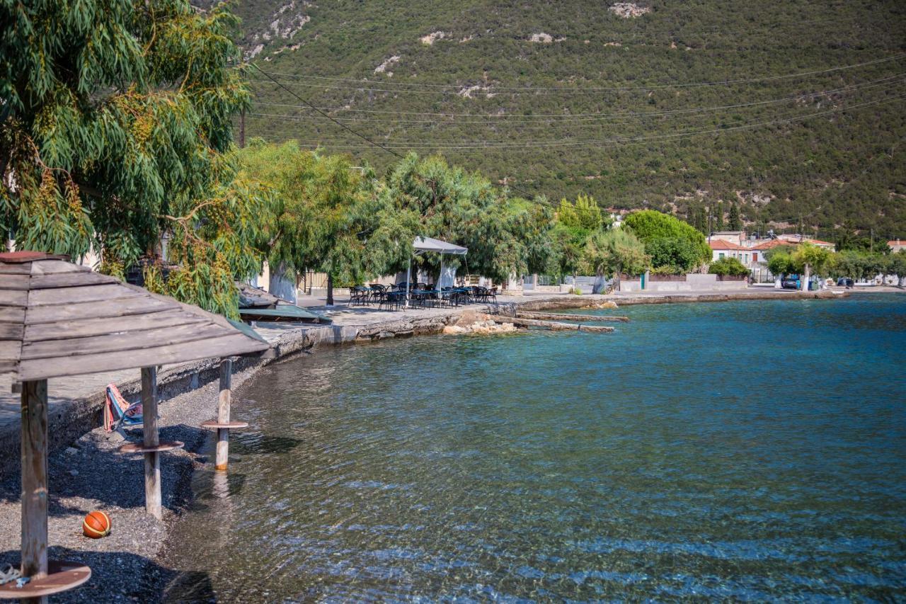 Amaryllis Holiday Home Agios Spyridon  Bagian luar foto